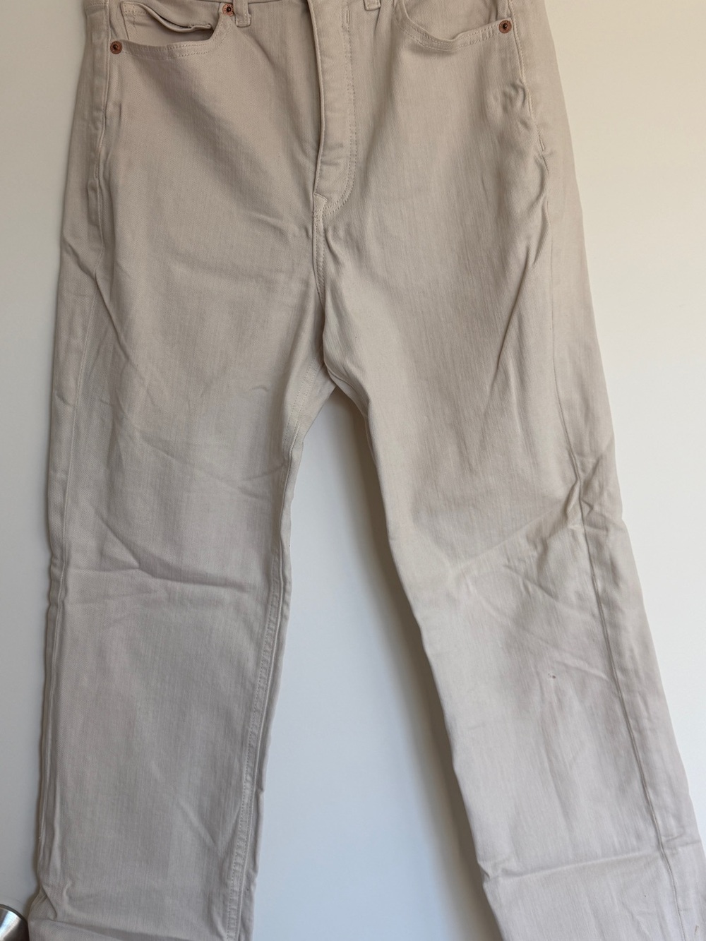 Women’s Beige Raw Hem Ankle Jeans